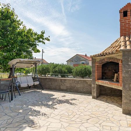 Apartment Miruna S Bazenom Donje Rastane Kültér fotó